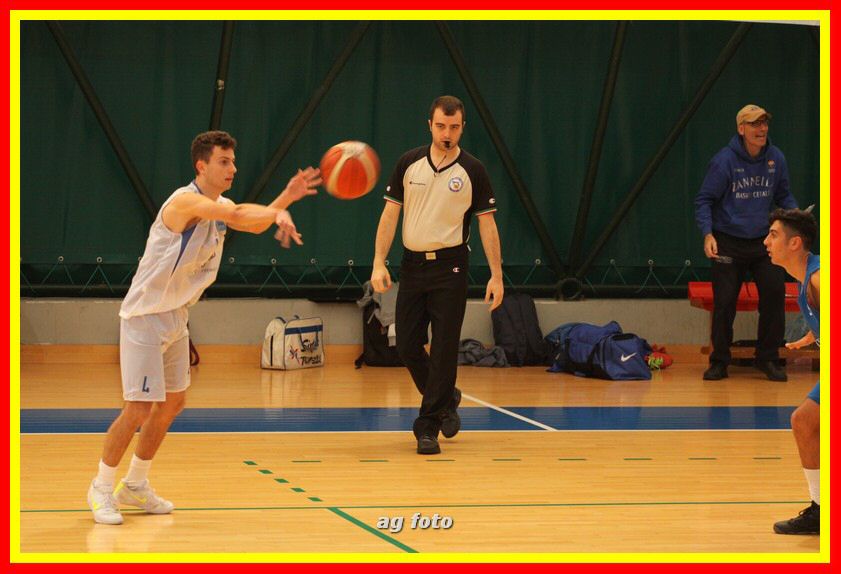 170407 basketU16 081_tn.jpg